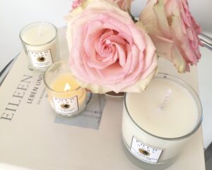 Read more about the article 5 Best Luxury Candles for Getting Your Social Life Back
