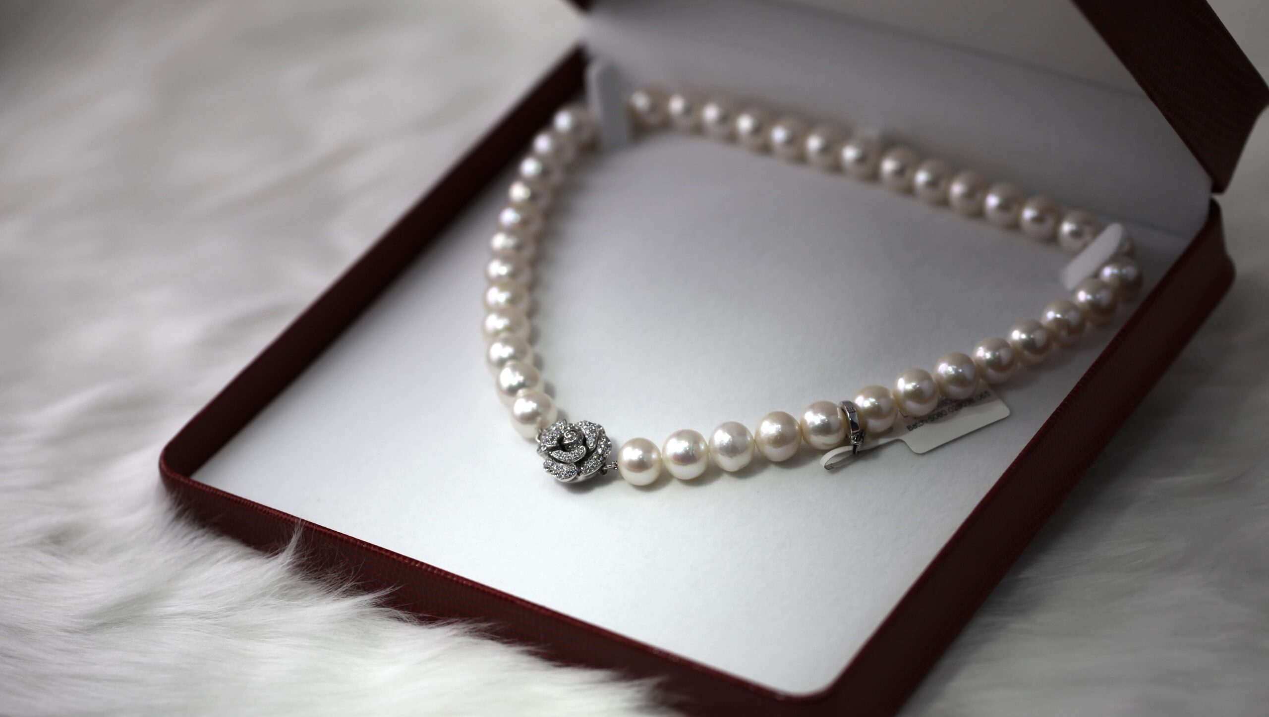 Read more about the article Knowing How to Identify High-Quality Jewellery