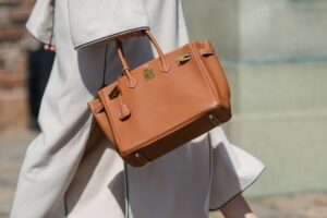 Read more about the article Is a Hermes Bag Really Worth the Investment? 