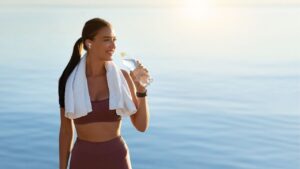 Read more about the article Weight-Loss Jab Users Urged to Stay Hydrated as Temperatures Rise