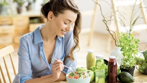 You are currently viewing <strong>6 Foods That Benefit Your Oral Health</strong>